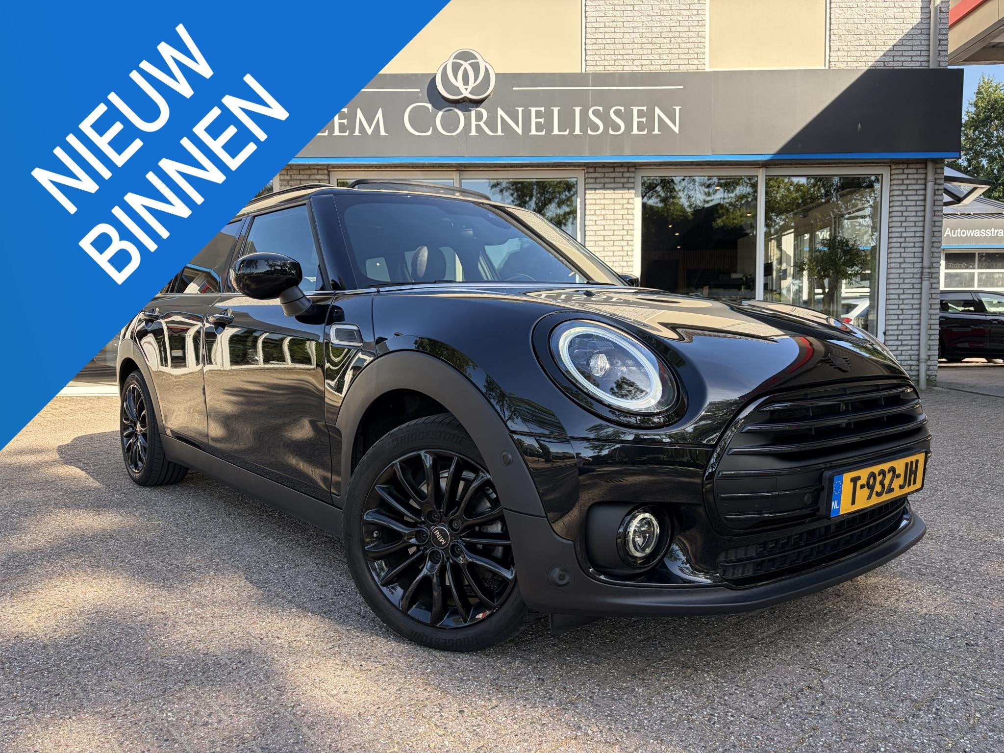 MINI Clubman 1.5 Cooper Classic Pano Leder Elc Stoelen Camer, 136 pk, Gebruikt, 715 kg, Zwart