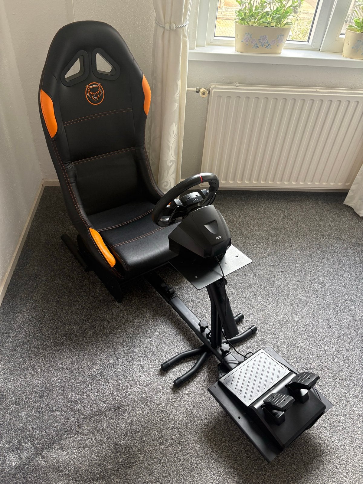Playseat met racestuur en pedalen voor PS4/PS5/PC, Ophalen, 1 speler, Racen en Vliegen, Eén computer