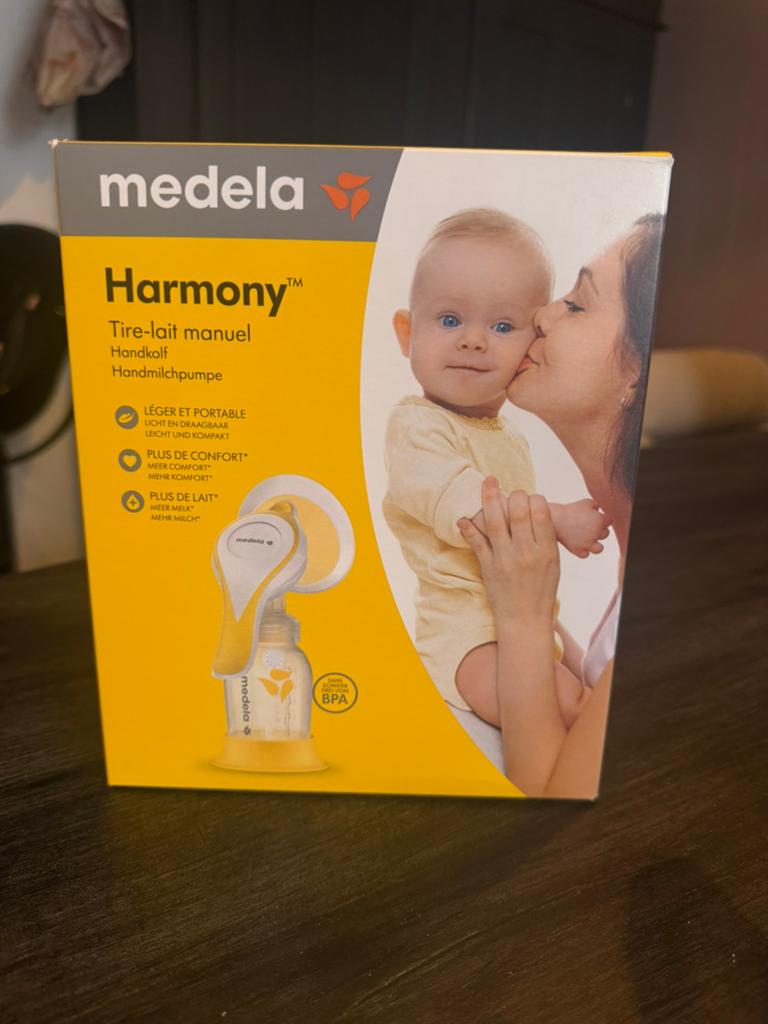 Medela handkolf, vrijwel ongebruikt, Kinderen en Baby's, Babyvoeding en Toebehoren, Ophalen of Verzenden, Zo goed als nieuw, Borstkolf