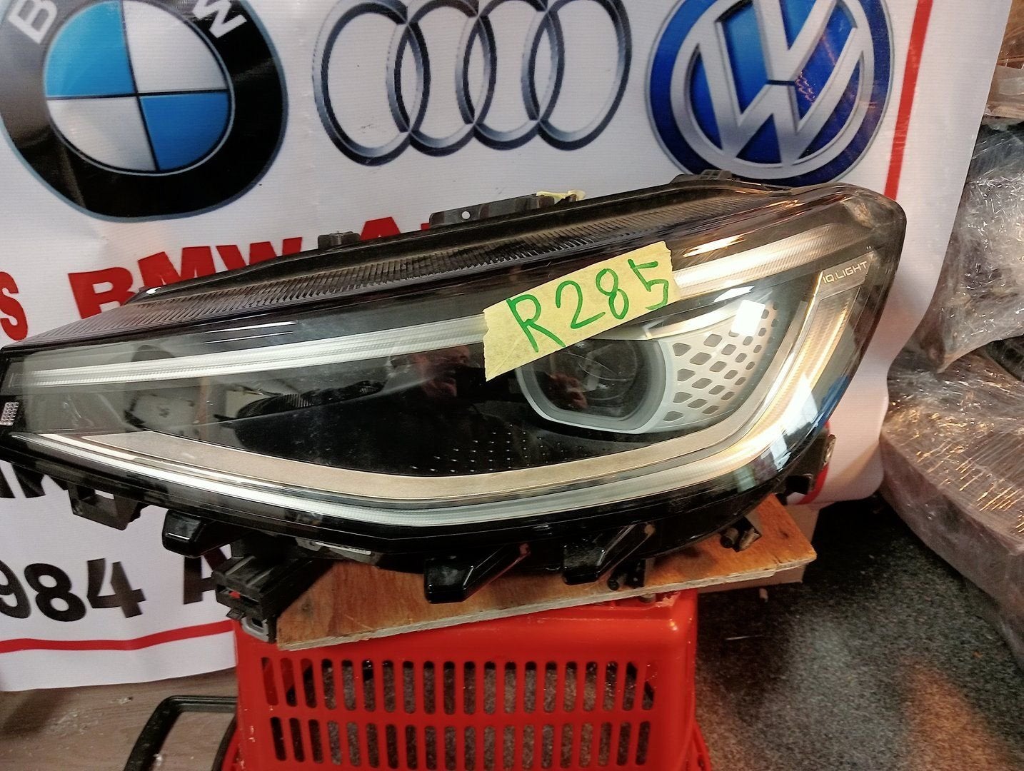 Koplamp links van een Volkswagen ID.4, Gebruikt, -, Volkswagen, -