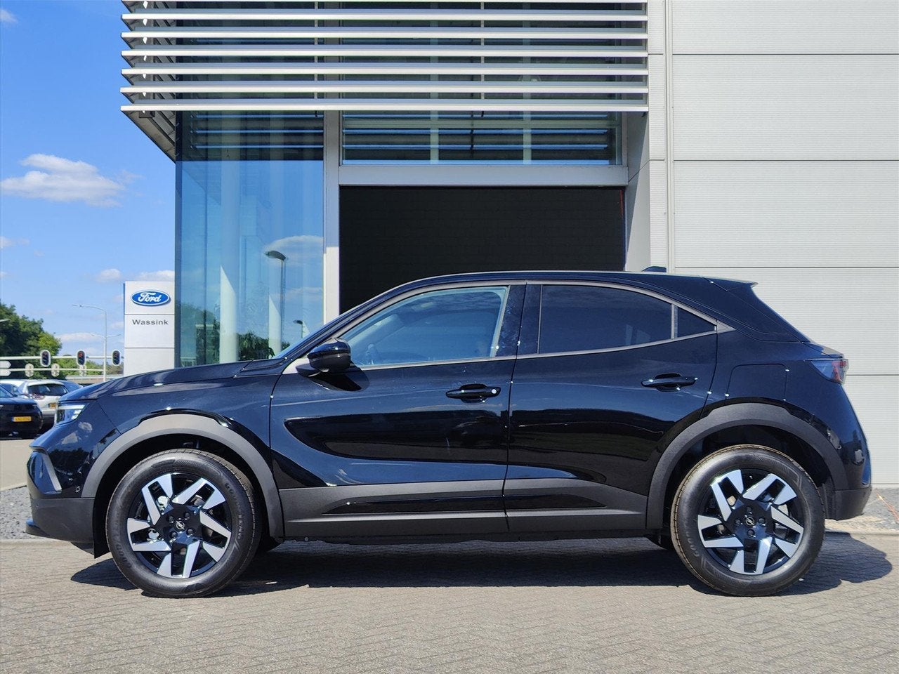 Foto 4 van Opel Mokka 1.2 Turbo 130pk Edition | Direct Leverbaar | Comf