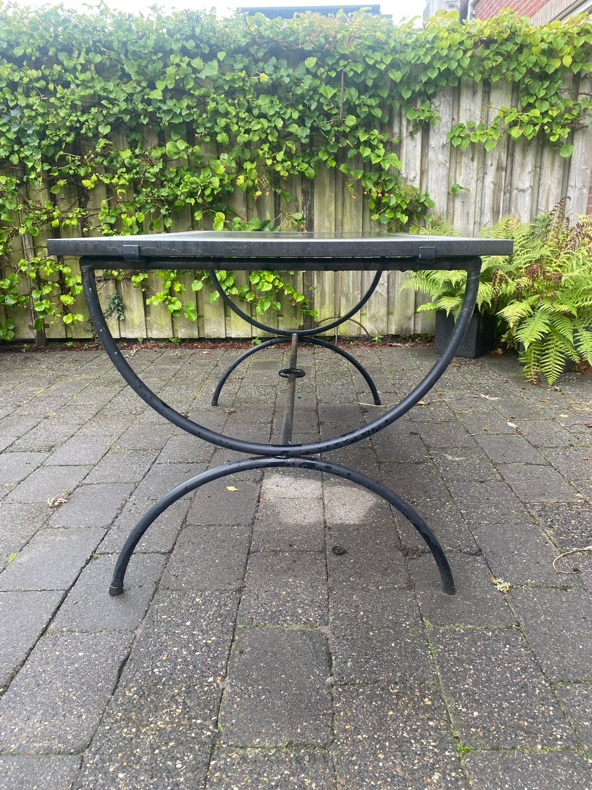 Foto 3 van Tuinset: Rechthoekige tafel met 4 stoelen - Gebruikt