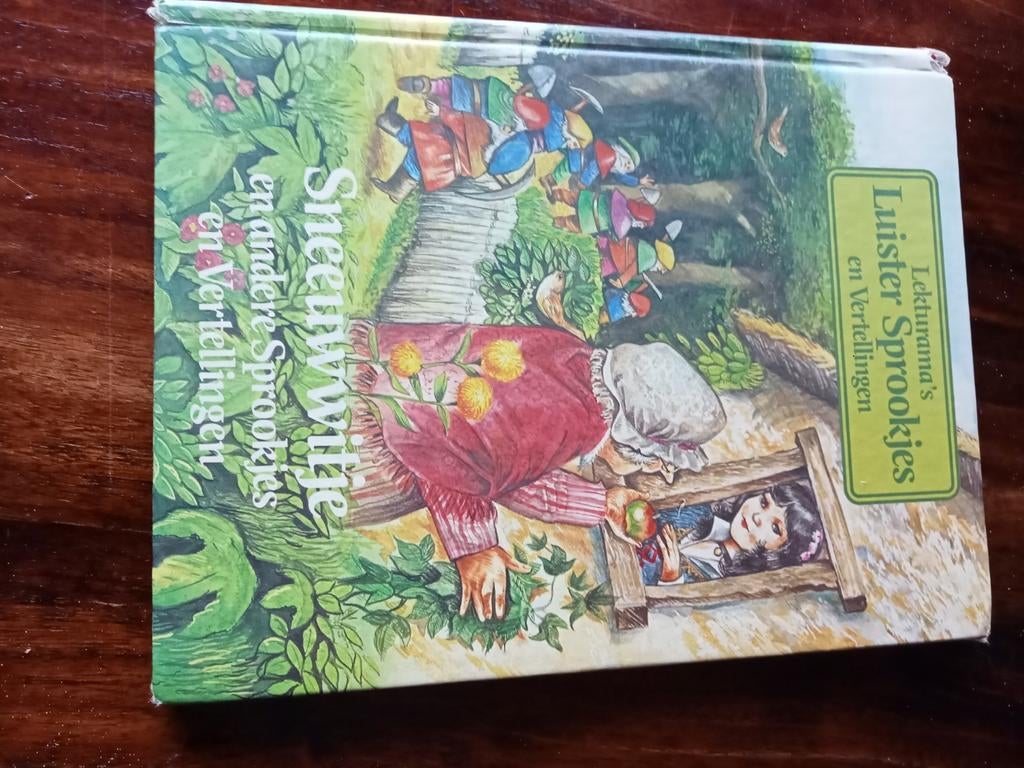 Sneeuwwitje en andere Sprookjes - Lekturama, Boeken, Ophalen of Verzenden, Gelezen, Diverse auteurs