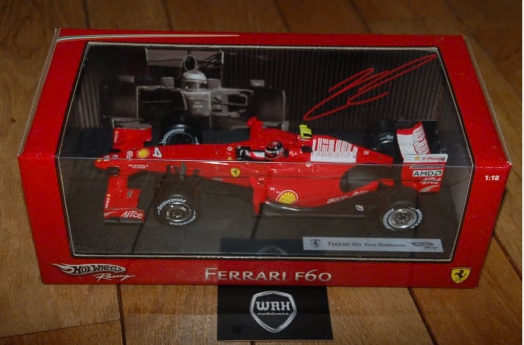 1:18 FERRARI F1 F60 RAIKKONEN Hotwheels in doos WRH, Verzenden, Zo goed als nieuw, Auto, Hot Wheels