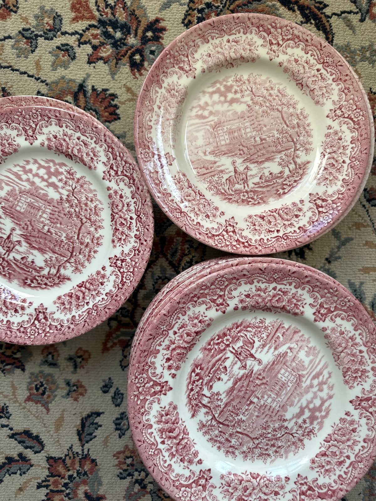 20+ Vintage Engelse Ontbijtborden met Rood Dessin, Ophalen of Verzenden