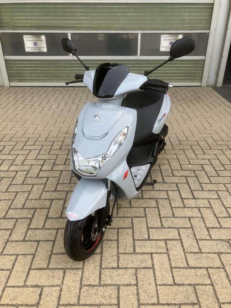 Peugeot Kisbee, Ophalen, Zo goed als nieuw, Benzine, Peugeot