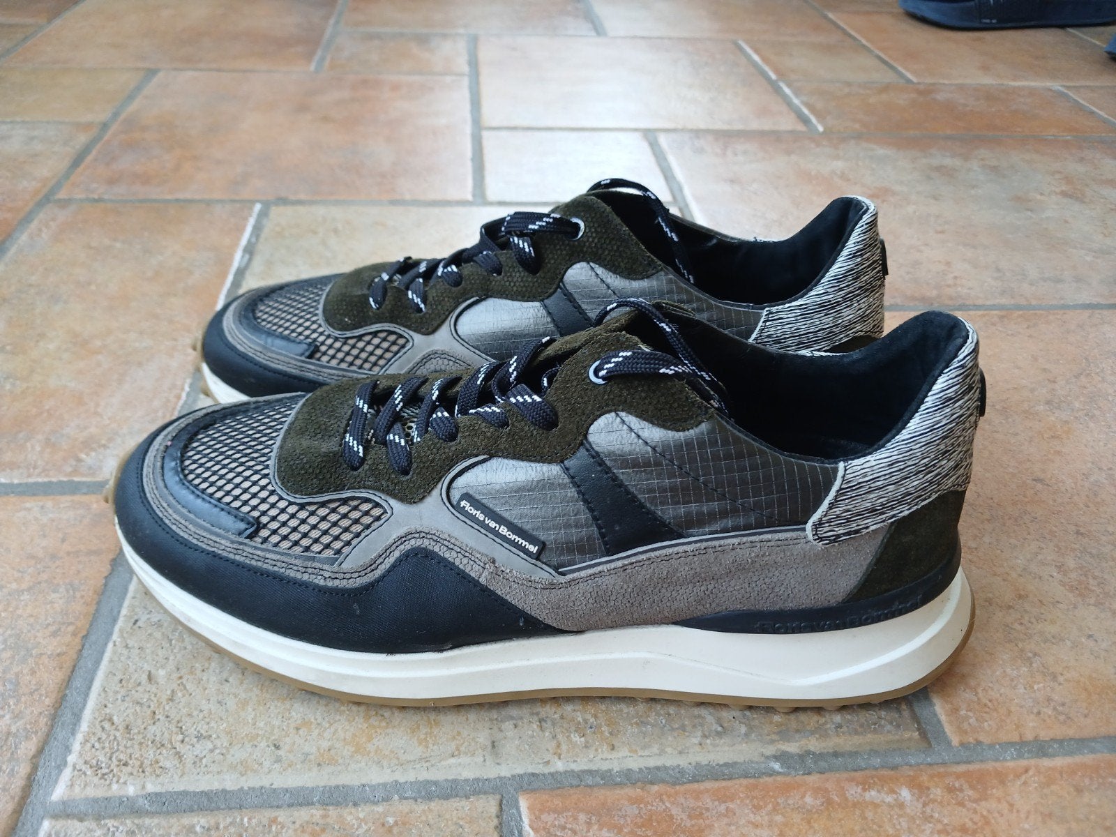 floris van bommel sneakers maat 45 (10,5), Zwart, Floris van Bommel, Ophalen of Verzenden, Sneakers of Gympen