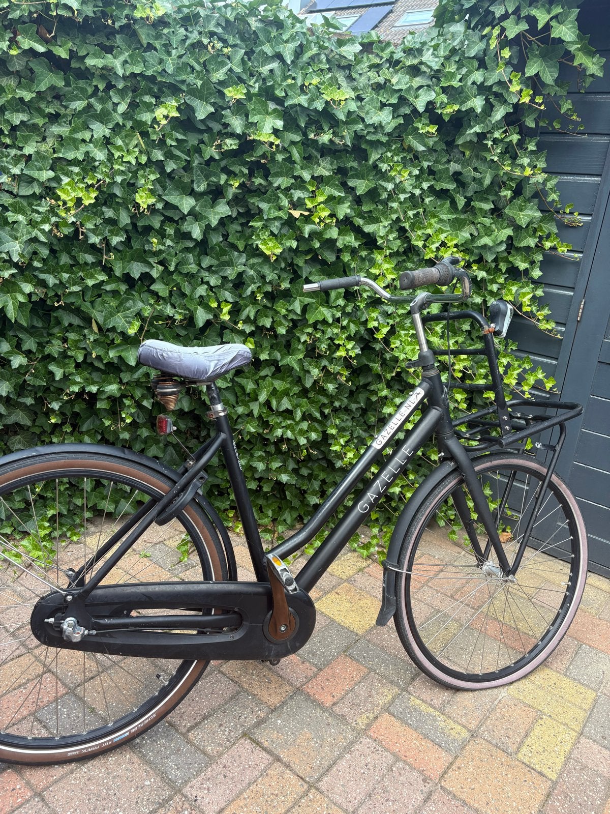 Gazelle transportfiets met lekke voorband, Fietsen en Brommers, Fietsen | Dames | Damesfietsen, Terugtraprem, Versnellingen, Ophalen of Verzenden