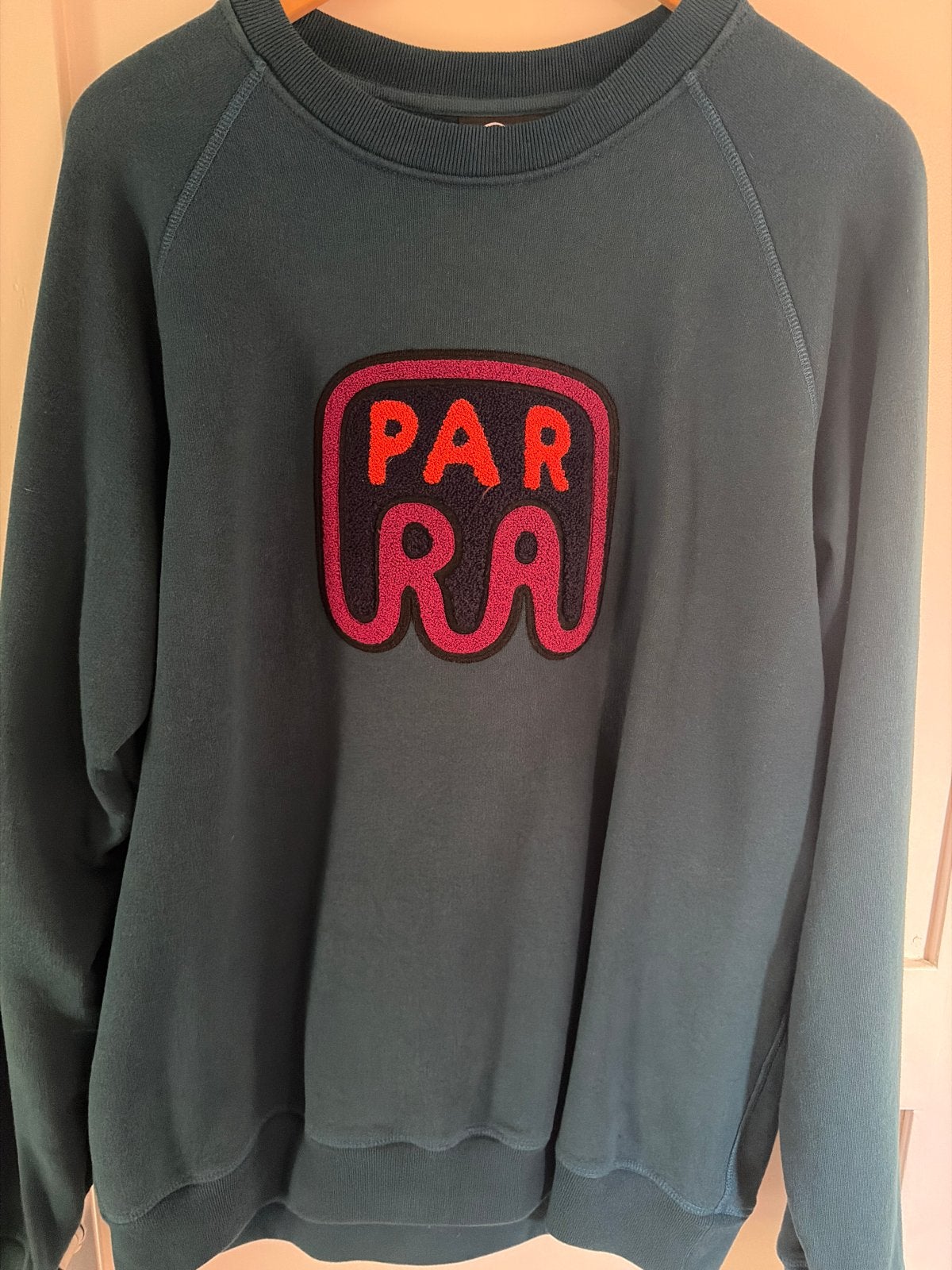 Parra sweatshirt - Donkergroen met geborduurd logo, Ophalen of Verzenden, Zo goed als nieuw, Maat 52/54 (L), Groen