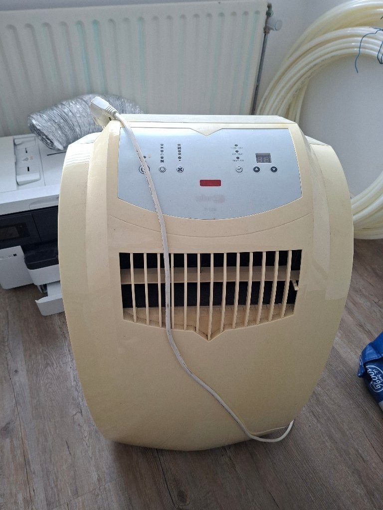 Mobiele airco p122, Ophalen, Gebruikt, Minder dan 60 m³, 2 snelheden