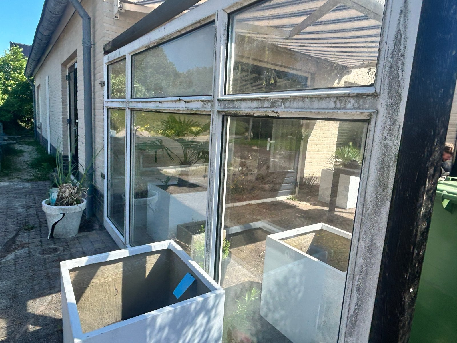 Gratis - Gebruikt kunstof kozijn met glas 177x298, Ophalen, Gevelraam of Ruit, Gebruikt, 160 cm of meer