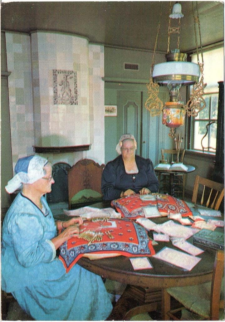 Schagen  Kant-klosters in museum Vreeburg, Verzamelen, Ophalen of Verzenden, Gelopen, Noord-Holland