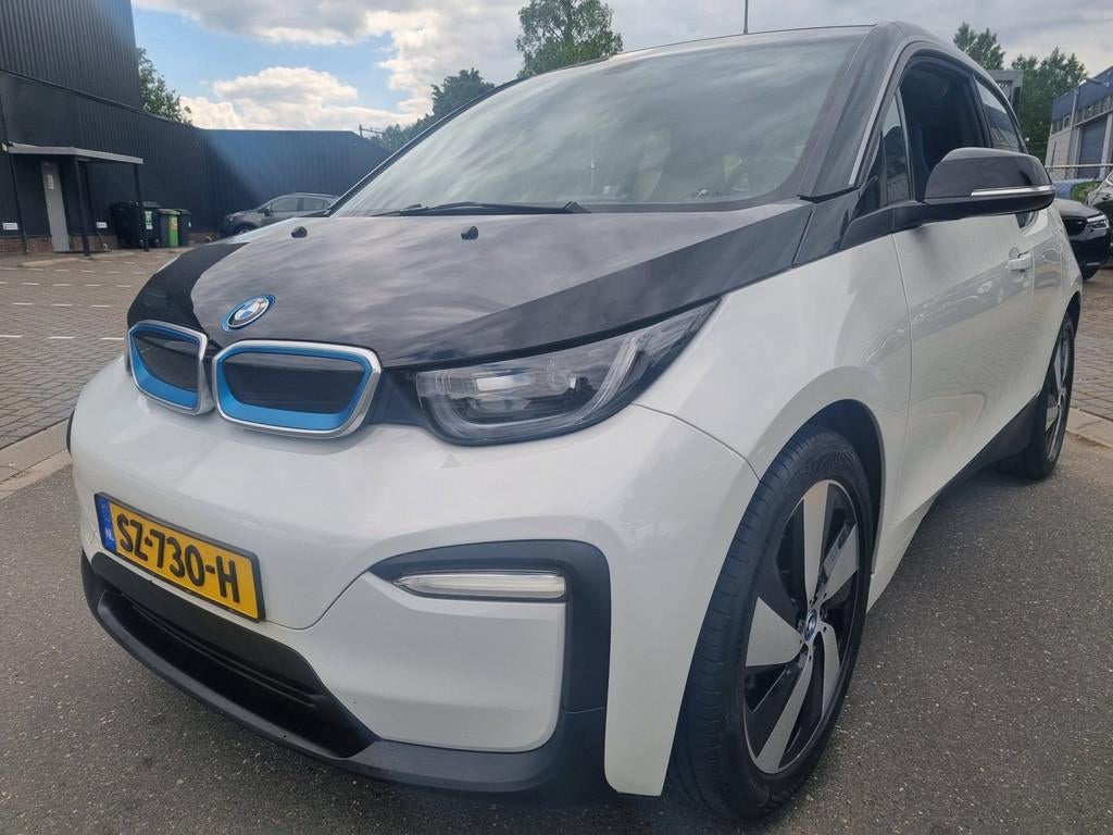 BMW I3 Basis iPerformance 94Ah 33 kWh Nieuwstaat, Auto's, Automaat, Gebruikt, 33 kWh, 4 stoelen