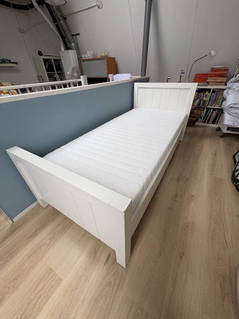 1-persoons bed incl. lattenbodem en matras, Ophalen, Gebruikt, 90 cm, Eenpersoons