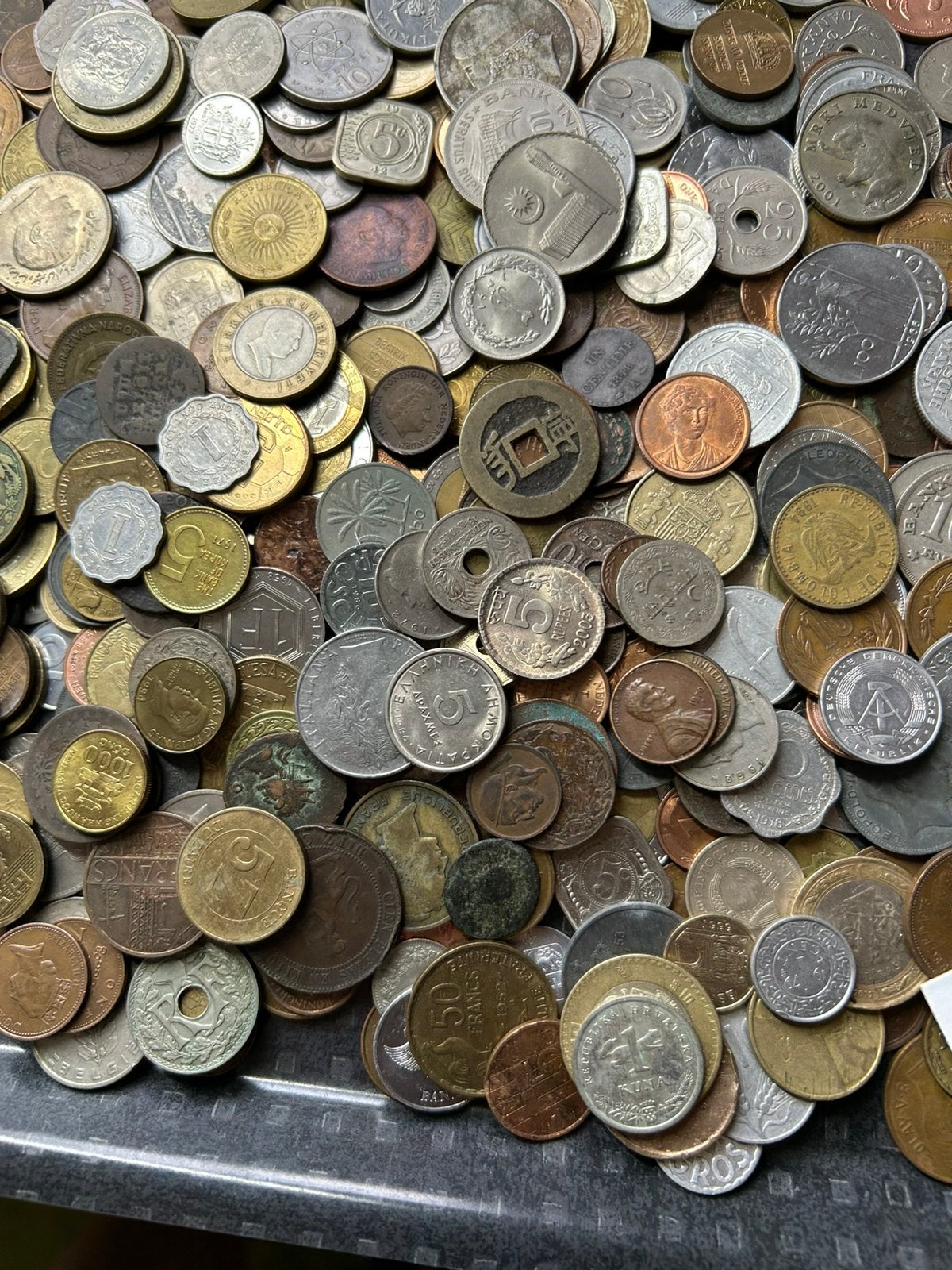2,6 kg aan wereldmunten, Verzenden, Buitenland, Munten