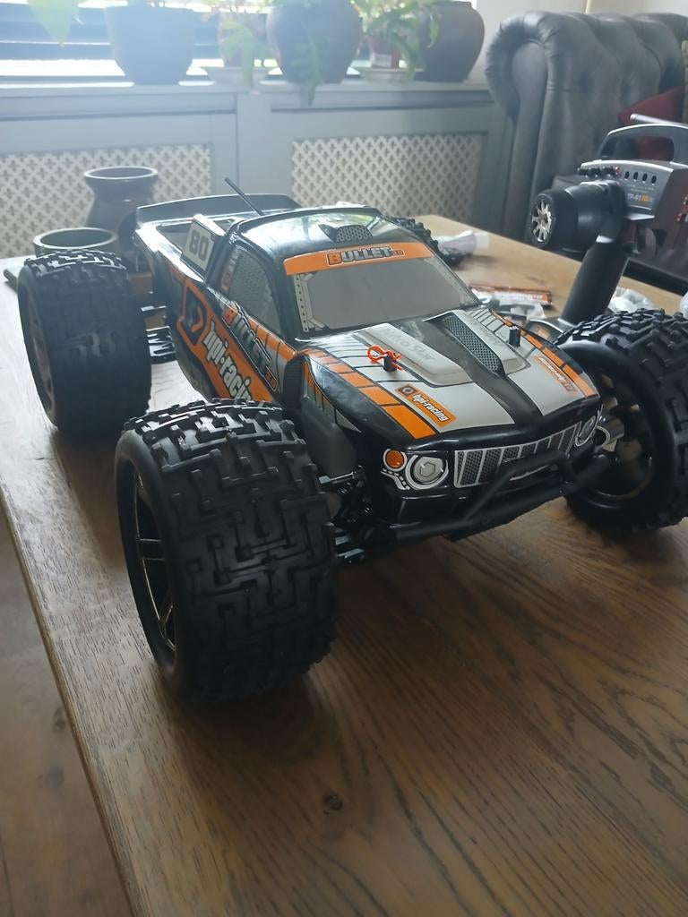 Nitro rc auto, Hobby en Vrije tijd, Modelbouw | Radiografisch | Auto's, Verzenden, Zo goed als nieuw, Nitro, Auto offroad