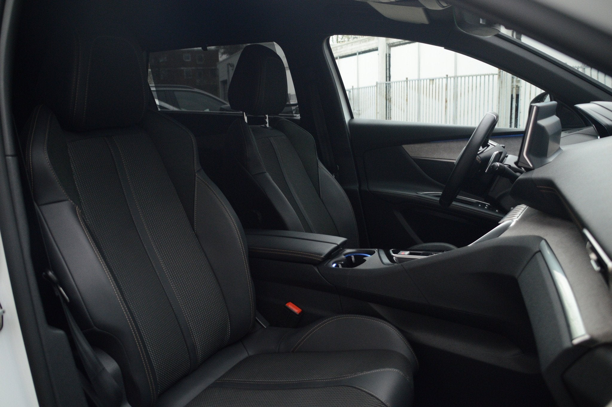 Peugeot 5008 130PK GT PACK Cruise control adaptief | Dodehoe, 12 maanden, 15 km/l, Gebruikt, 1199 cc