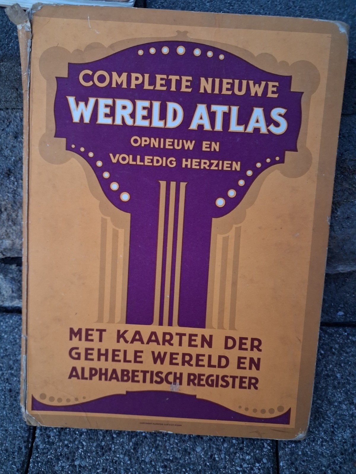 R. Bos' Schoolatlas van Nederland en zijn Overzeese Gewesten, Gelezen, Bosatlas, Ophalen of Verzenden, 1800 tot 2000