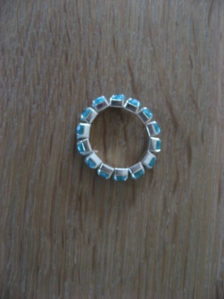 nieuwe aqua strass steentjes stretch ring, Sieraden, Tassen en Uiterlijk, Ringen, 19 tot 20, Nieuw, Dame, Met strass