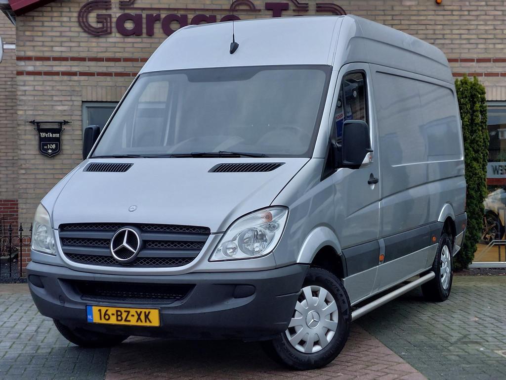Mercedes-Benz Sprinter 211 L2H2 | Airco | Cruise control | T, Auto's, Automaat, Gebruikt, Zwart, 4 cilinders