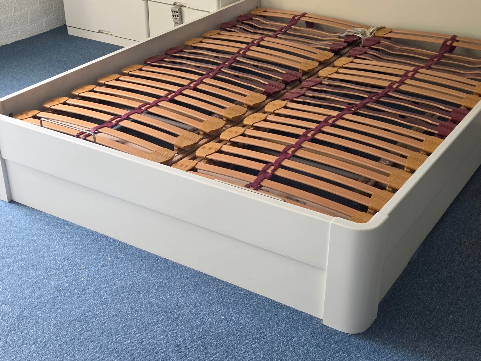 2 persoons bed e bed met kastjes, Huis en Inrichting, Ophalen, Zo goed als nieuw, Tweepersoons, Hout