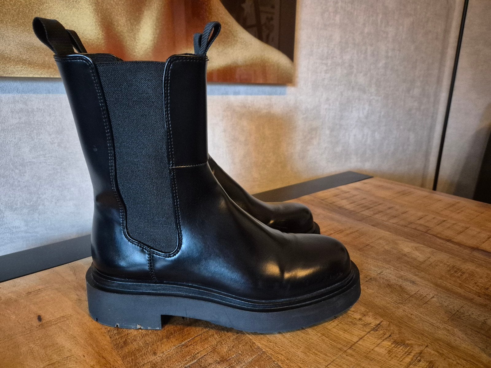 Zwarte laarzen maat 41, Kleding | Dames, Ophalen of Verzenden, Zo goed als nieuw, Zwart, Hoge laarzen