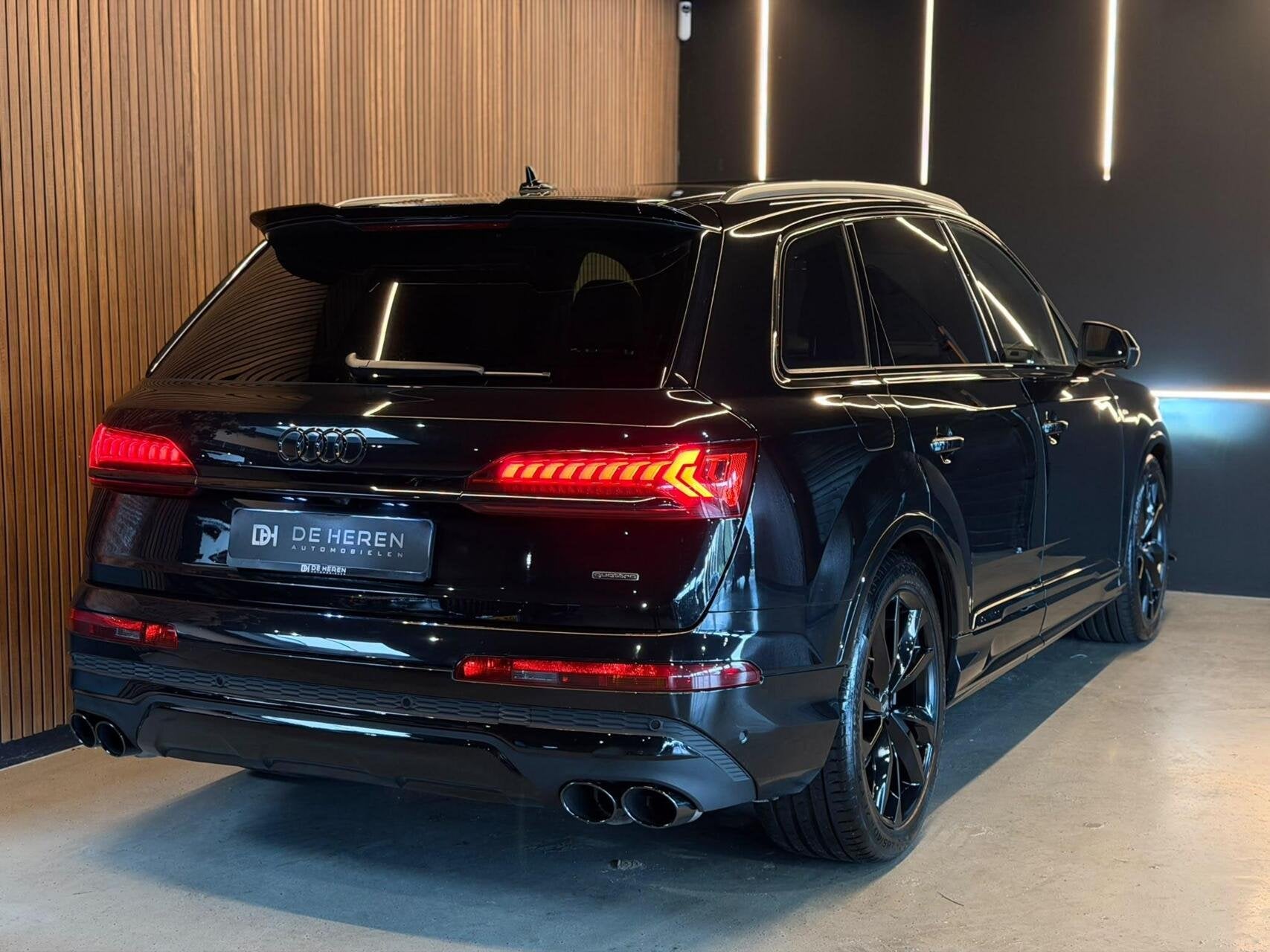 Foto 32 van Audi Q7 55 TFSI Quattro SQ7 uitv|7Pers|B&O|Pano|360|Matrix|