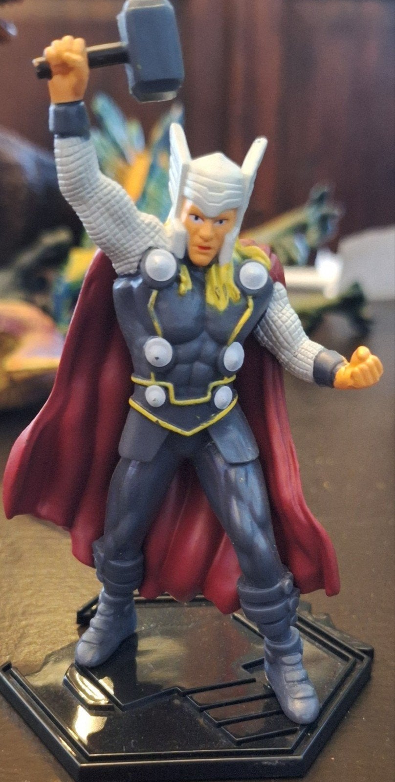 standbeedje thor, Ophalen of Verzenden, Zo goed als nieuw, 1:50 of kleiner, Figuur of Figuren