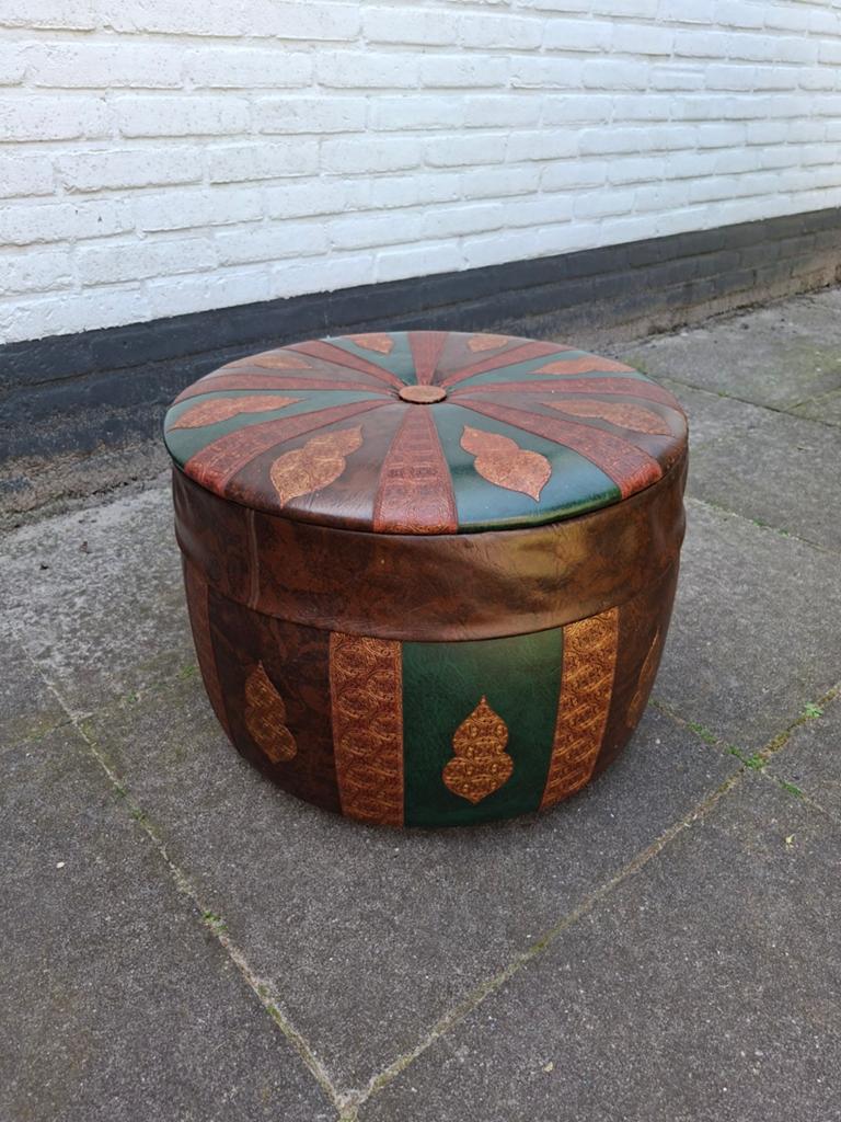 Vintage orientaalse naaipoef, Huis en Inrichting, Ophalen, Gebruikt, Leer, Marokkaans, Vintage, Oosters