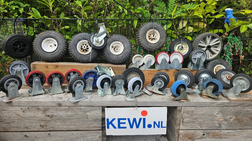 Partij zwenkwielen, Doe-het-zelf en Verbouw, Zwenkwielen, Ophalen, Gebruikt