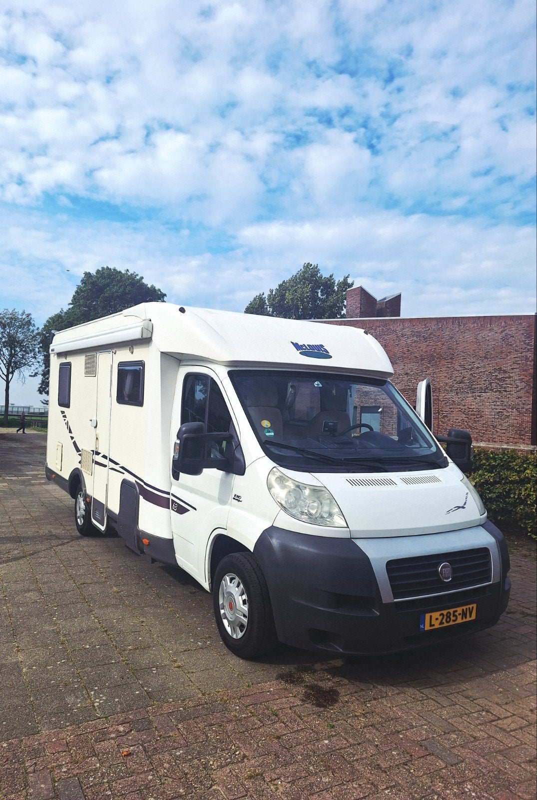 Te koop camper McLouis Glamys /2011/131pk/airco  cabine., Fiat, 6 tot 7 meter, Particulier, Luifel