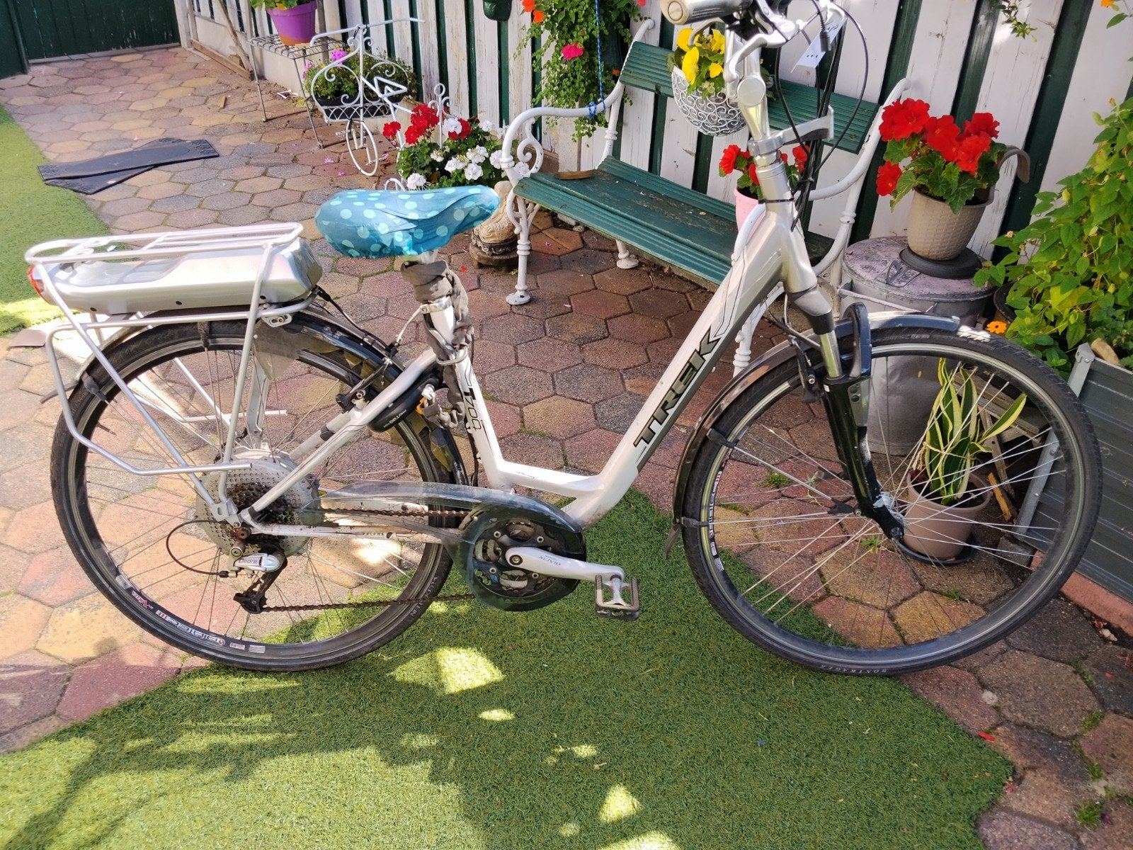 Trek elektrische fiets - geen oplader bij.evt stapfiets, Fietsen en Brommers, Ophalen
