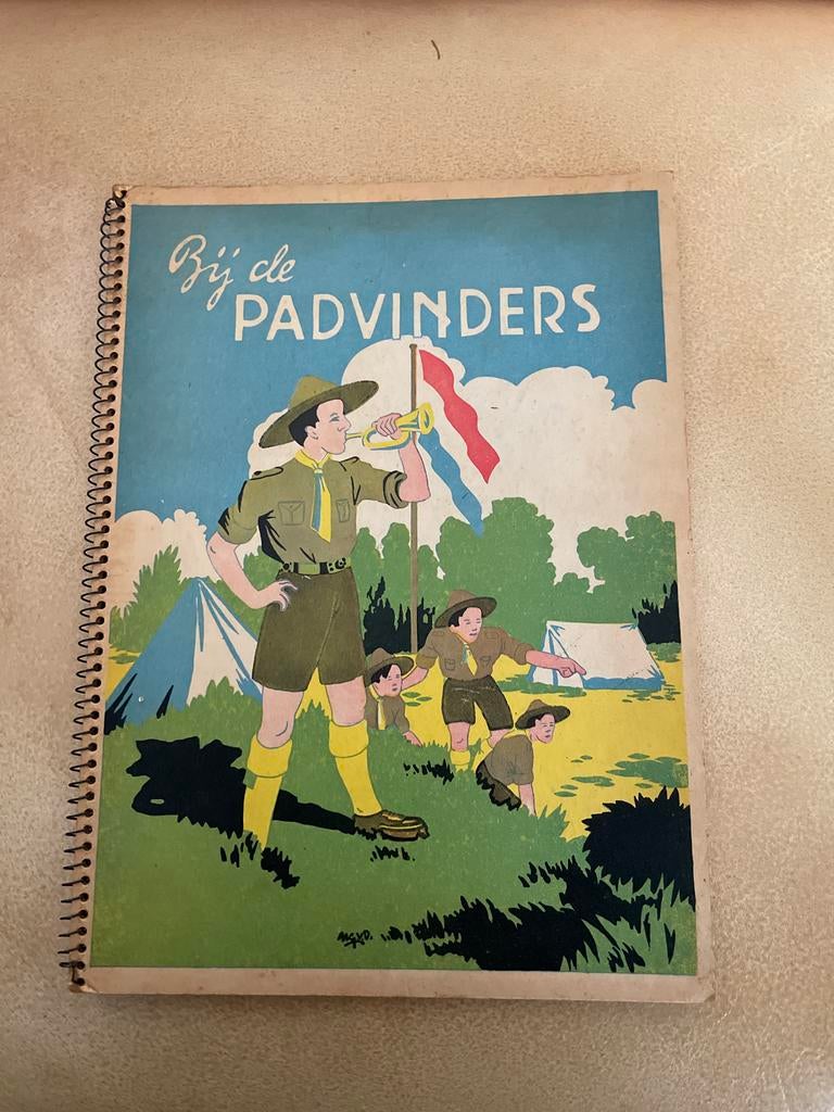 Bij de Padvinders, leesboekje voor de jeugd vertaald, Boeken, Ophalen