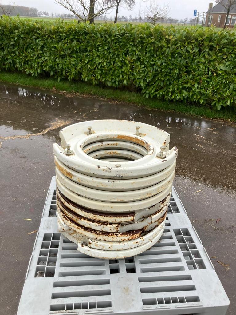 Wielgewichten Valtra Valmet 80 KG per stuk, Zakelijke goederen, Ophalen