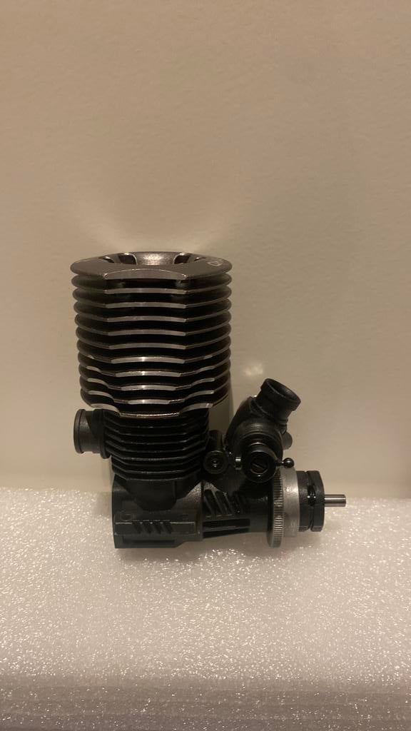 Axial .21 nitro motor 3,5cc, Ophalen of Verzenden, Zo goed als nieuw, Nitro, Auto offroad