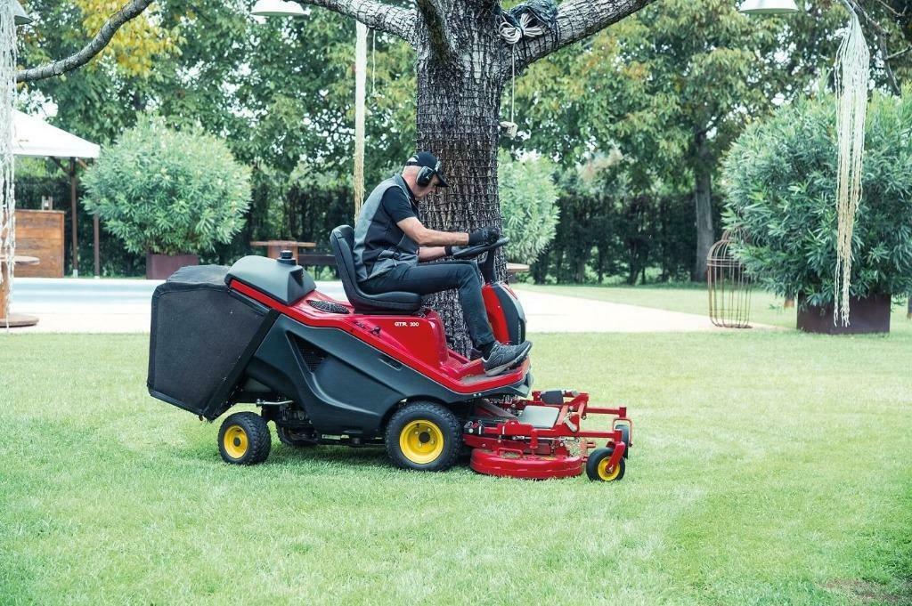 Gianni Ferrari GTR 200 Frontmaaier met opvang ACTIE, Tuin en Terras, Zitmaaiers, Ophalen, Nieuw, Gianni Ferrari, 90 tot 120 cm