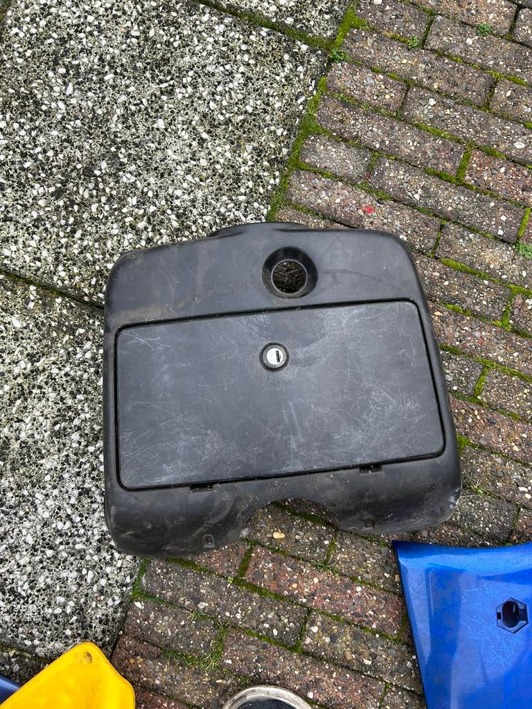 Piaggio type 3 zip beenschild, Ophalen of Verzenden, Zo goed als nieuw, Piaggio