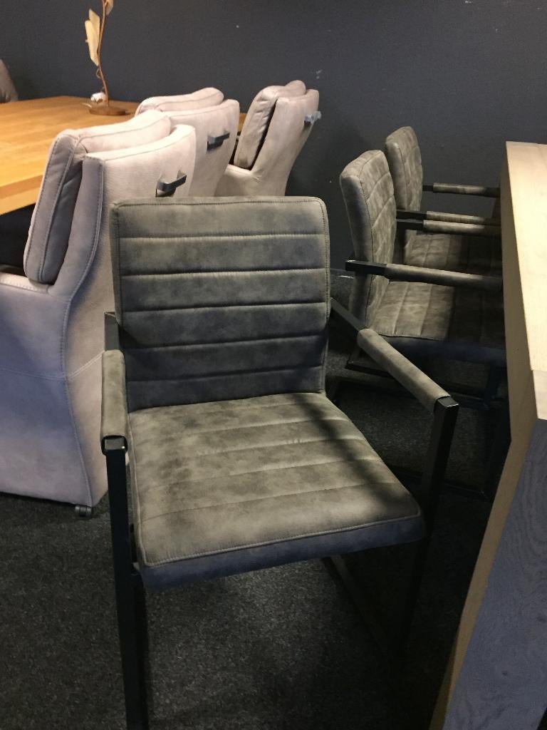 Stoelen met arm industriële antraciet voorraad snel thuis, Huis en Inrichting, Overige kleuren, Nieuw, Ophalen of Verzenden, Stof