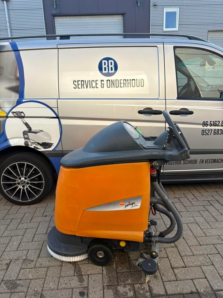 Schrobmachine TaskiSwingo 755, Ophalen of Verzenden, Zo goed als nieuw