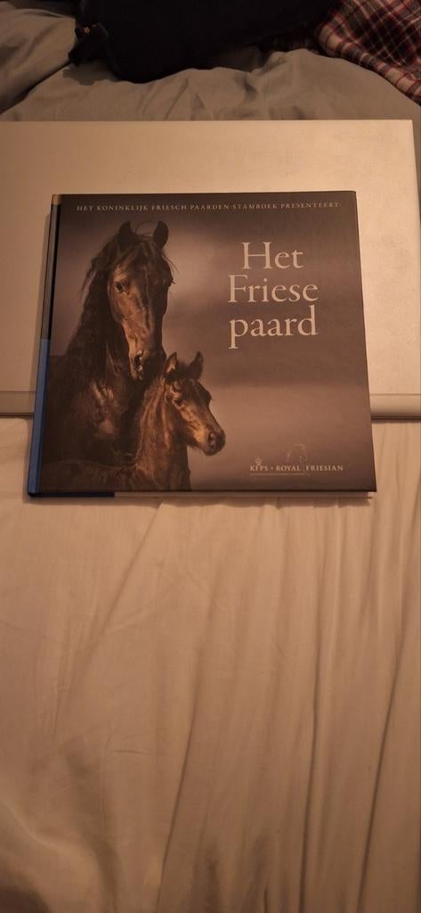 Het Friese paard, Ophalen of Verzenden, Zo goed als nieuw, Overige onderwerpen