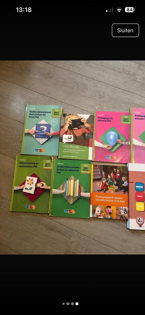 Schoolboeken onderwijsassistent, Boeken, Ophalen, Zo goed als nieuw, Overige niveaus