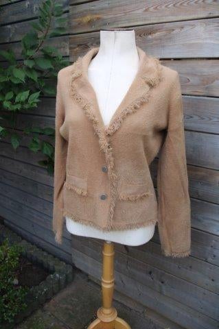 Vest bruin OUI mt 36 Winter ( Valt groter) Vaste prijs, Ophalen of Verzenden, Zo goed als nieuw, Maat 36 (S), Bruin