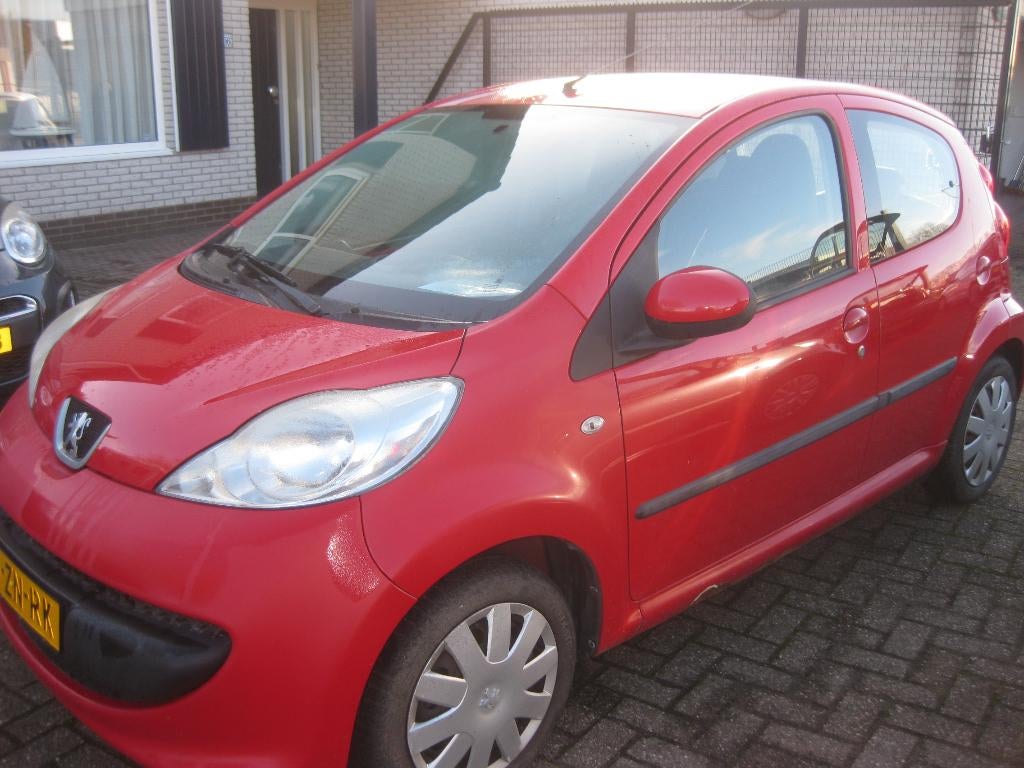 scherm, spatbord ,deur, bumper, peugeot 107 of citroen c1, Ophalen of Verzenden, Achter, Citroën, Bumper