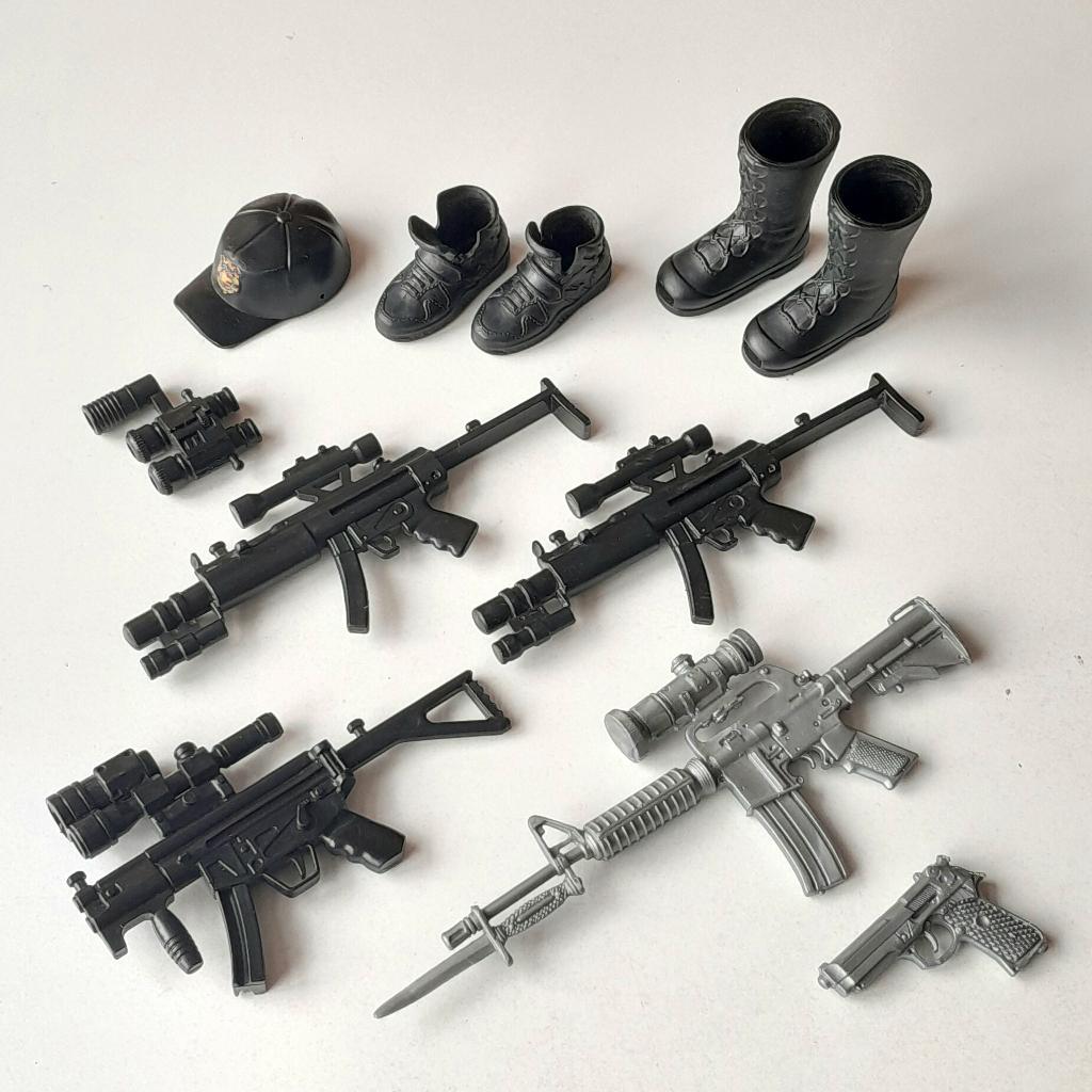 G.I. Joe 12" accessoires - wapens schoenen laarzen en cap, Ophalen of Verzenden