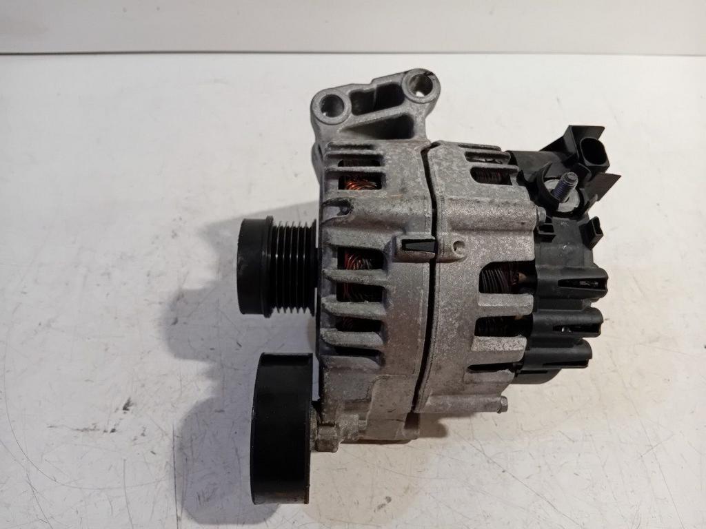 Dynamo Volvo V70, Auto-onderdelen, Onderdelen@venauto.nl, Van der Ven Autorecycling B.V., Gebruikt, Ettenseweg 76, 4706 PB Roosendaal, The Netherlands