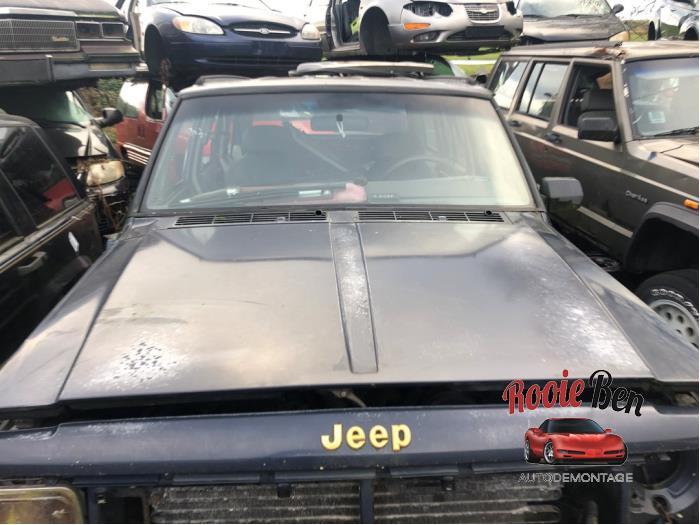 Motorkap van een Jeep Cherokee, Jeep, Gebruikt, -, -