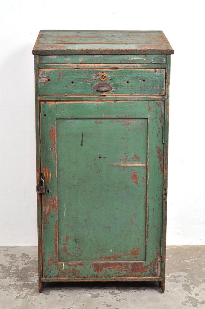 Vintage houten fabriekskast kast patina katheder jaren 50, Ophalen of Verzenden, Gebruikt