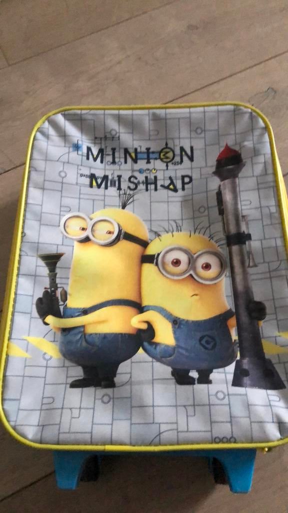 koffer minions, Hard kunststof, Minder dan 50 cm, Ophalen of Verzenden, Zo goed als nieuw