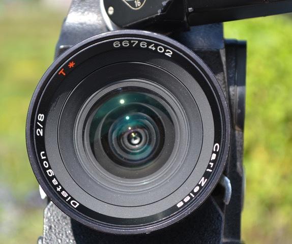 Carl Zeiss Distagon f 2 / 8 mm, Ophalen, Zo goed als nieuw, Groothoeklens