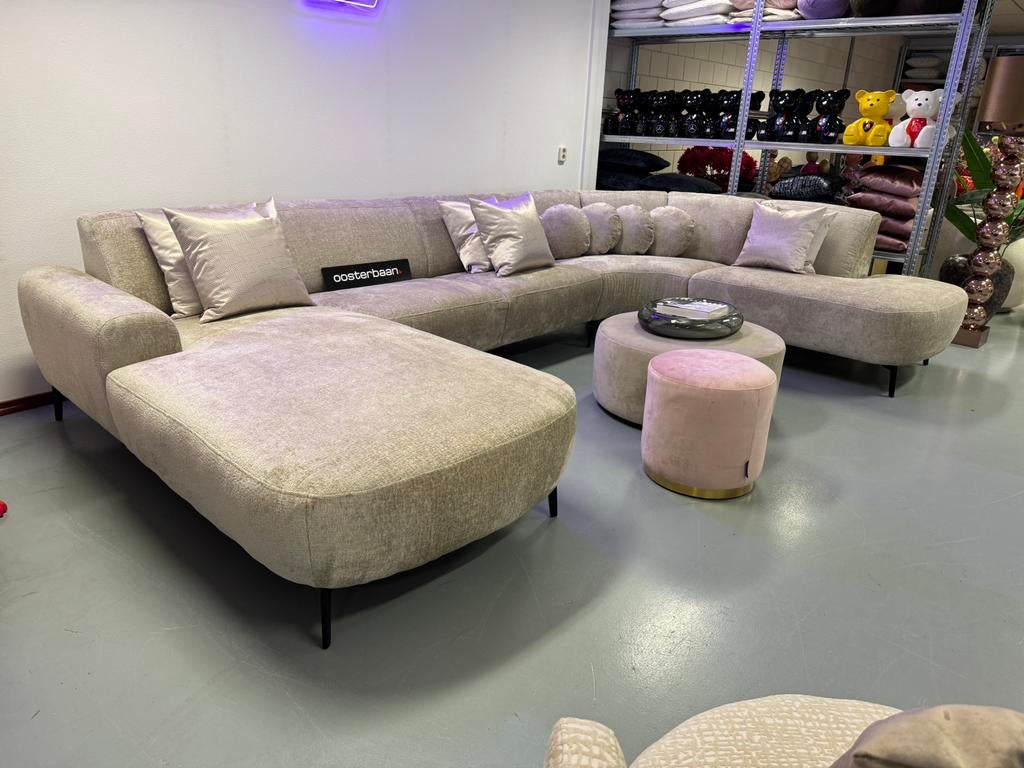 Luxe Velvet Teddy Ubank Jordy 210x380x240cm Beige Sand NEW, Info@oosterbaanwonen.nl, Venus 31 8448CE Heerenveen, Nieuw, Ophalen of Verzenden